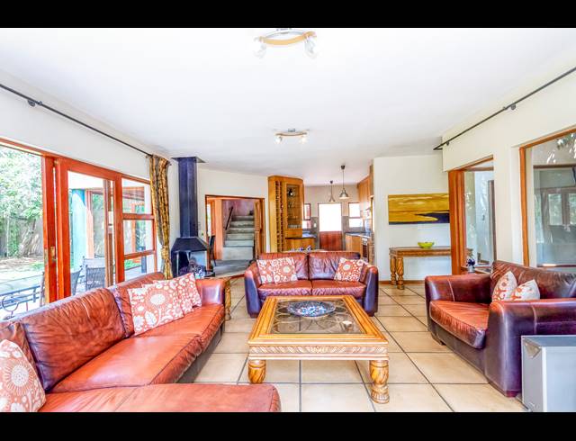 4 BEDROOM HOUSE RENTED IN WOODMEAD